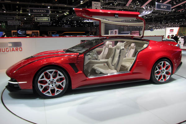 Giugiaro Brivido hybrid coupe concept car, driver side view